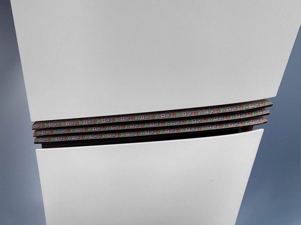 *PS5 Pro - Fin Skins - Symbols - Image 2